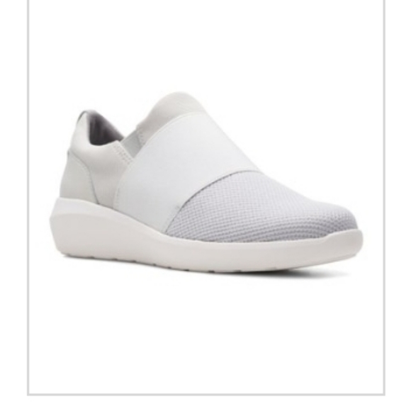 Clarks Shoes - New CLARK'S cushion shoes sz 7